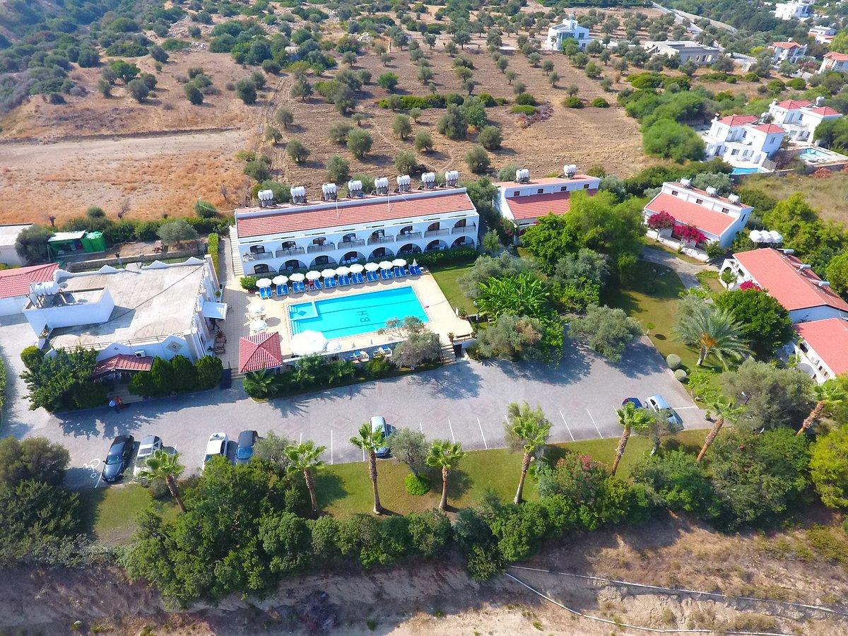Bare Hill Holiday Village Elea Екстер'єр фото