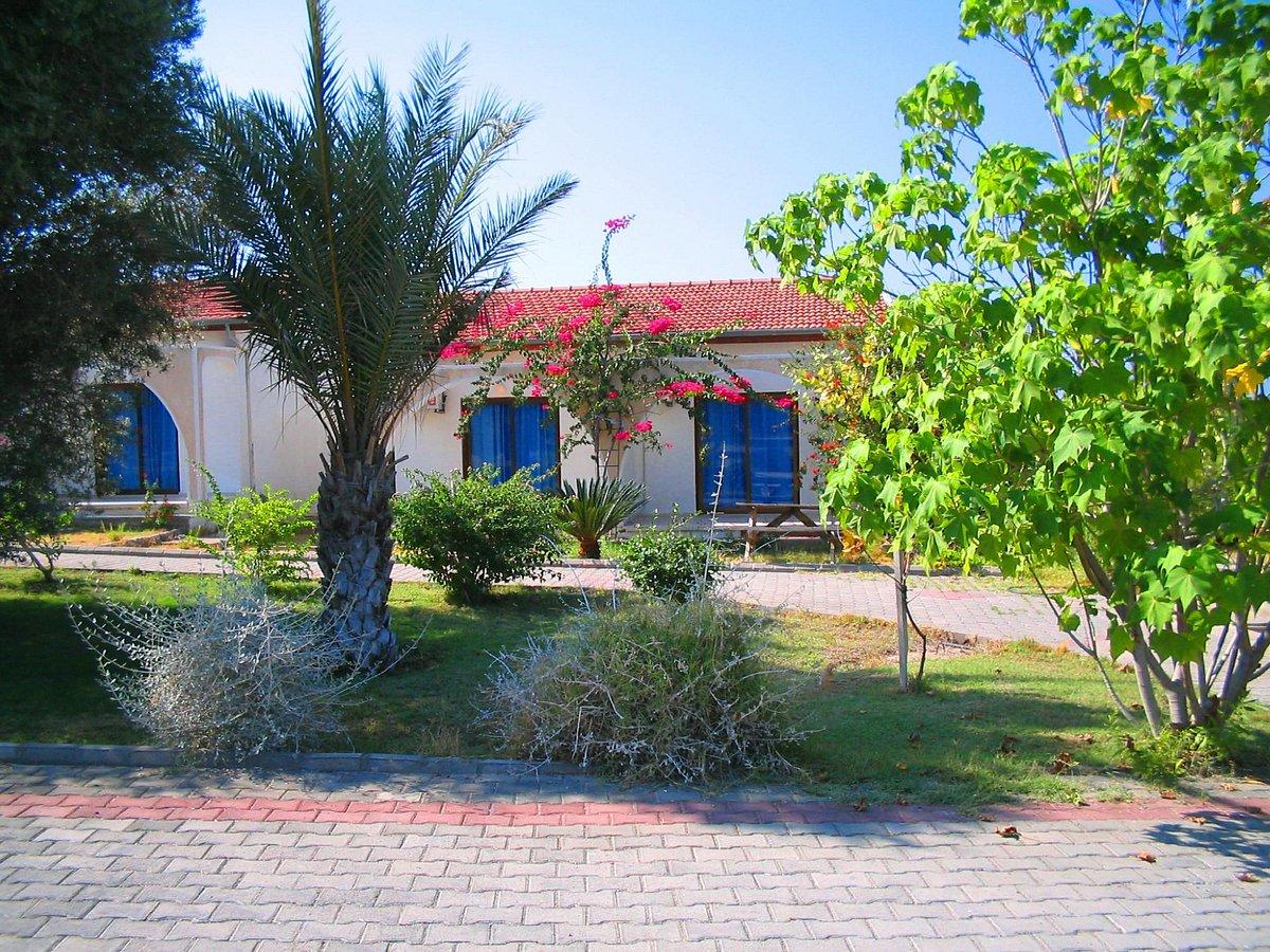 Bare Hill Holiday Village Elea Екстер'єр фото