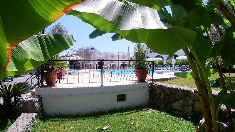 Bare Hill Holiday Village Elea Екстер'єр фото