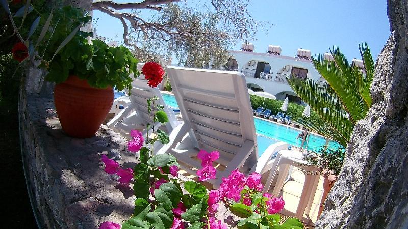 Bare Hill Holiday Village Elea Екстер'єр фото