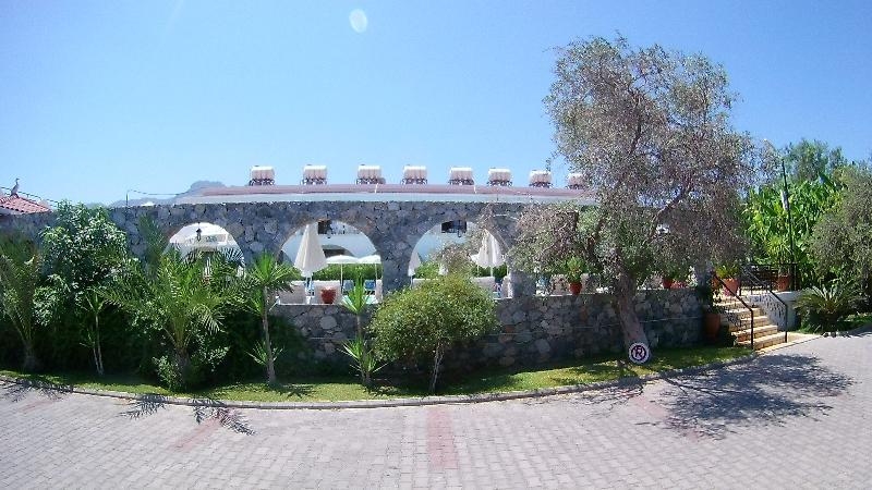 Bare Hill Holiday Village Elea Екстер'єр фото