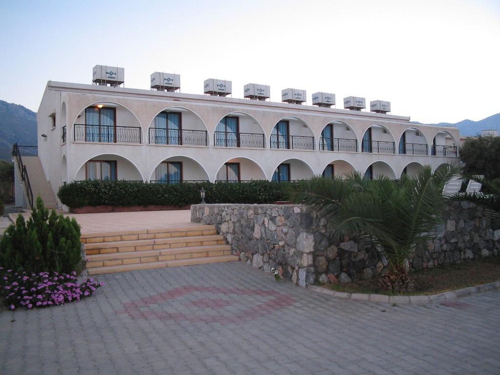 Bare Hill Holiday Village Elea Екстер'єр фото