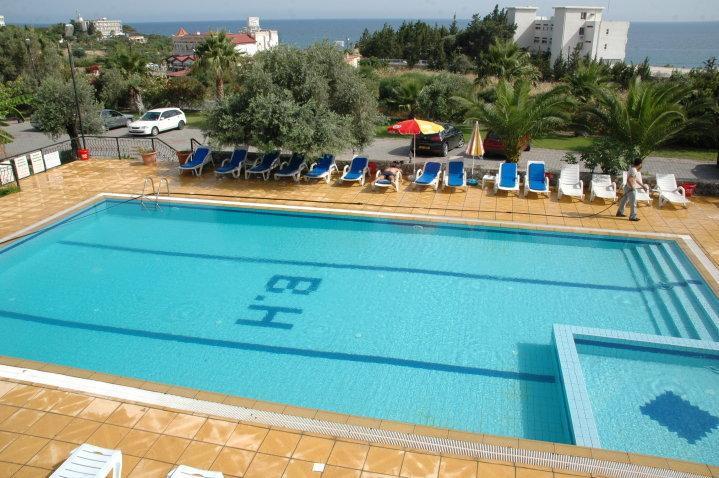 Bare Hill Holiday Village Elea Екстер'єр фото